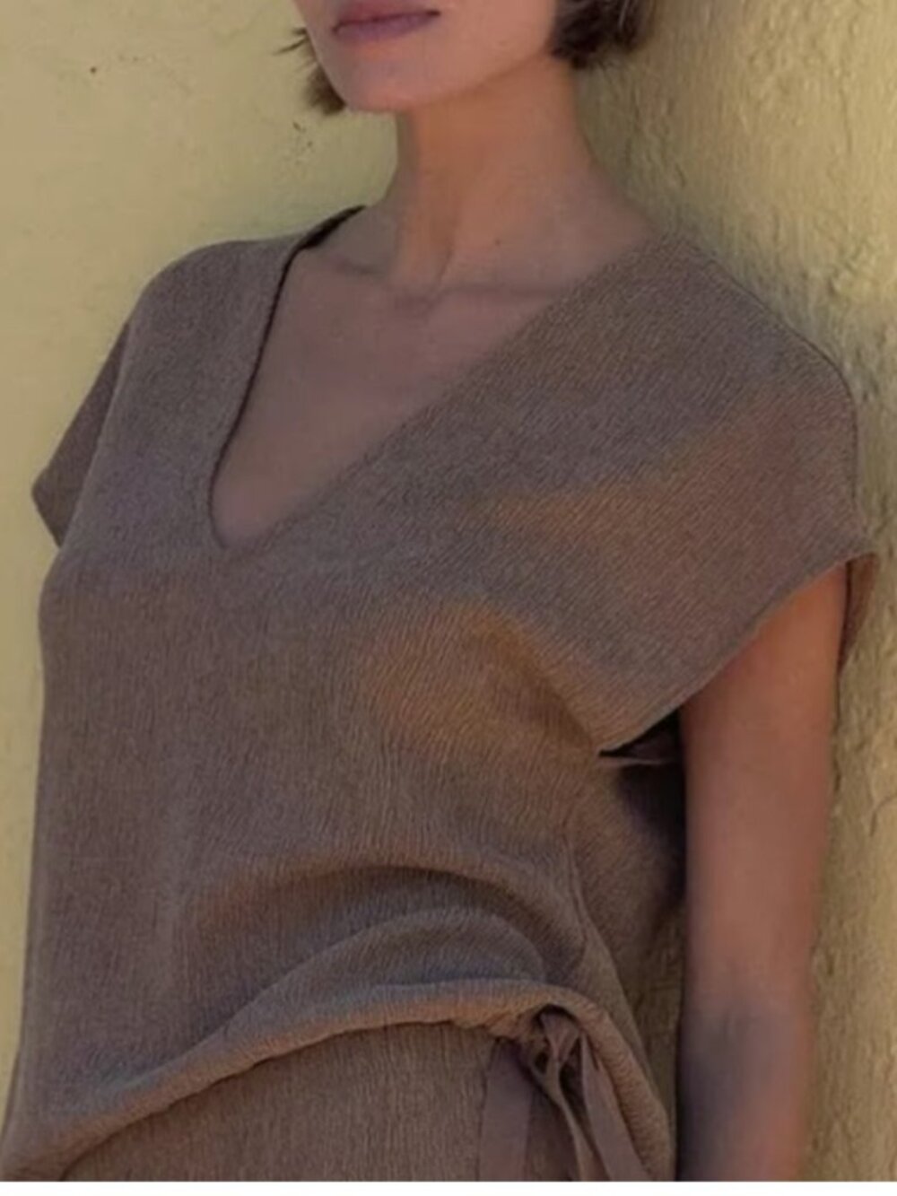 🖤Zara Textured V-Neck Top, NWT M